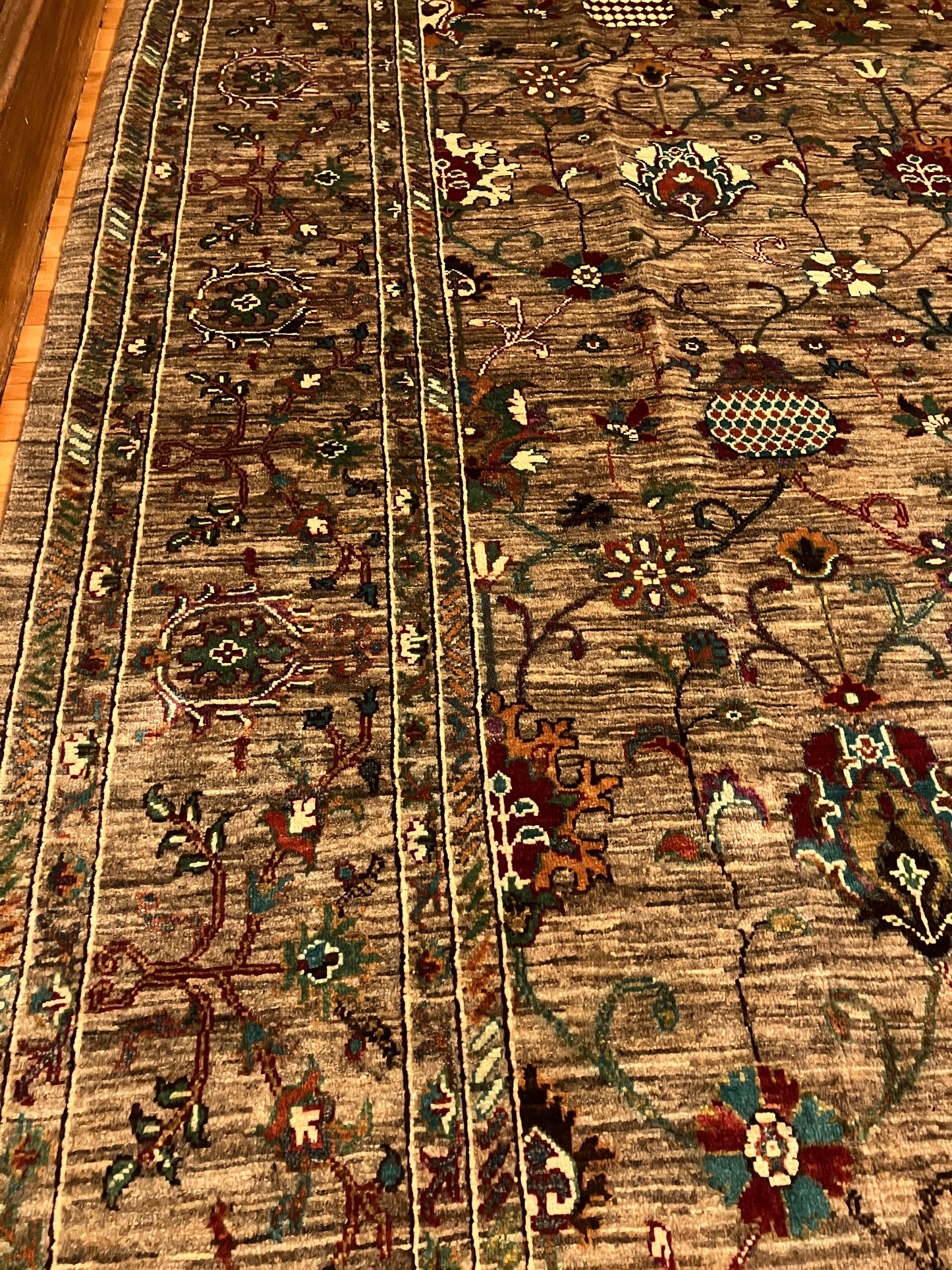 Sultanabad Green Floral Afghan Hand Knotted Vegetable Dye Wool Area Rug