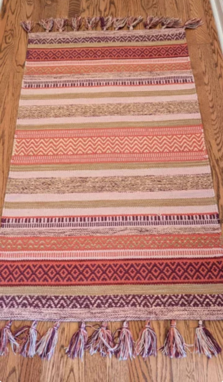 Boho Hand Woven Rug Pink, Peach, Salmon, Maroon Fringed 4.5 x 2.5 ft