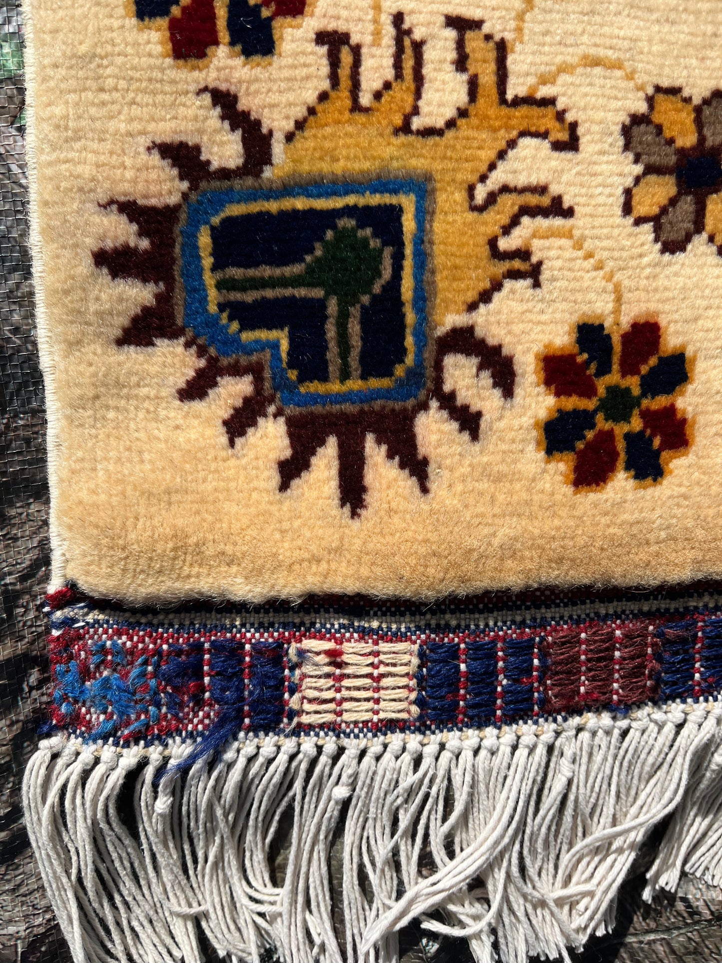 Afghan Gabbeh Pictorial Hand Knotted Masterpiece 5 x 7 ft