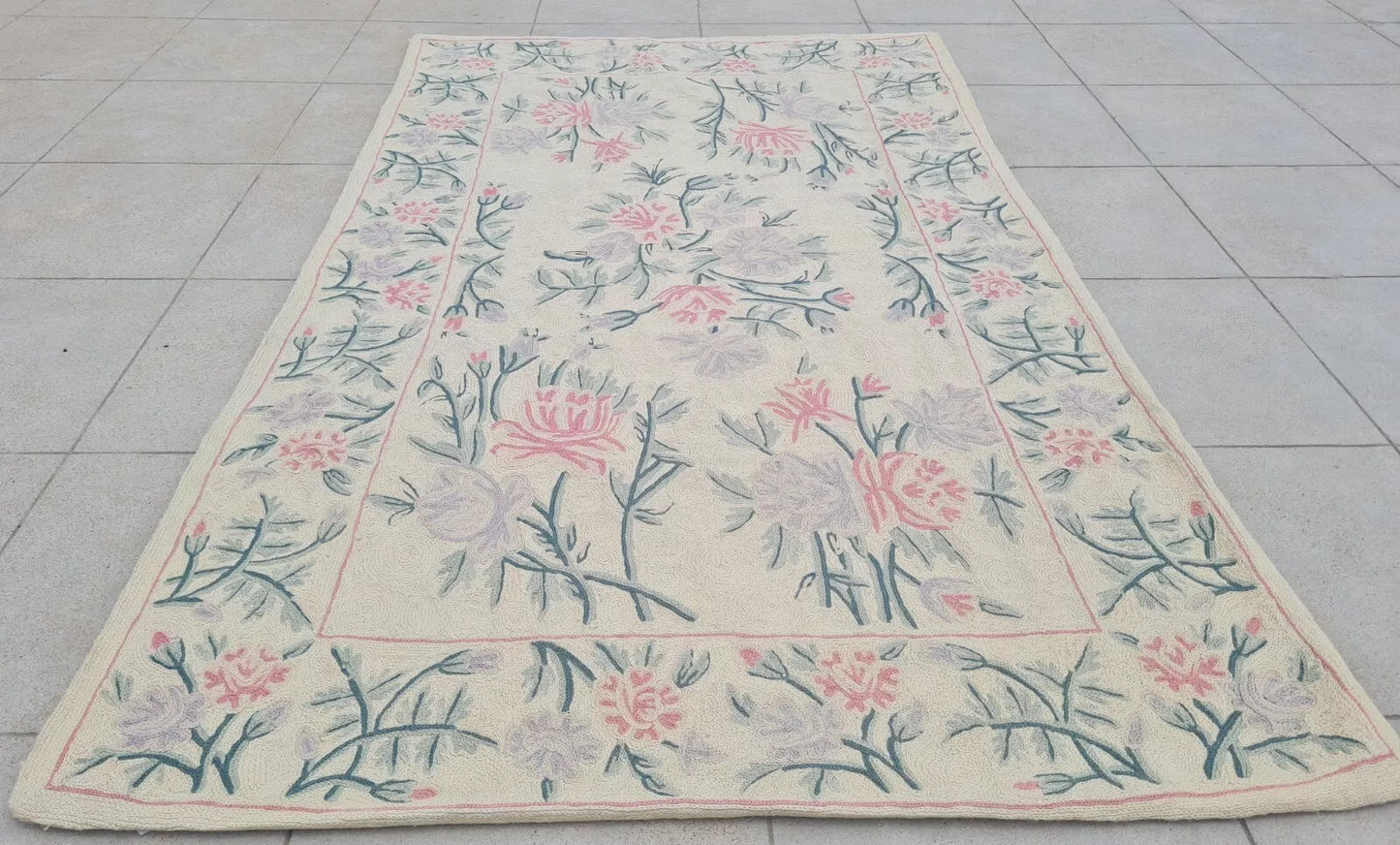 Hand Embroidered Needlework Vintage Kashmiri Textile Wall Hanging 5 x 3 Ft