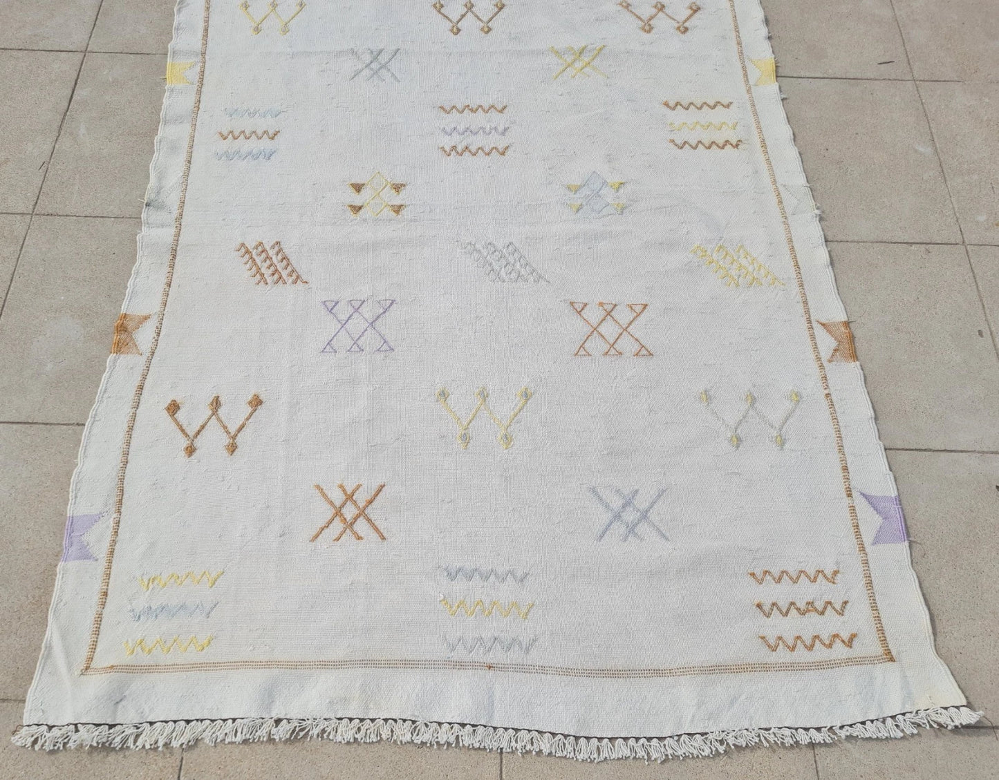 Hand Knotted Vintage Morocco Sumouk Kilim Kilm Silk Area Rug 4 x 3 Ft
