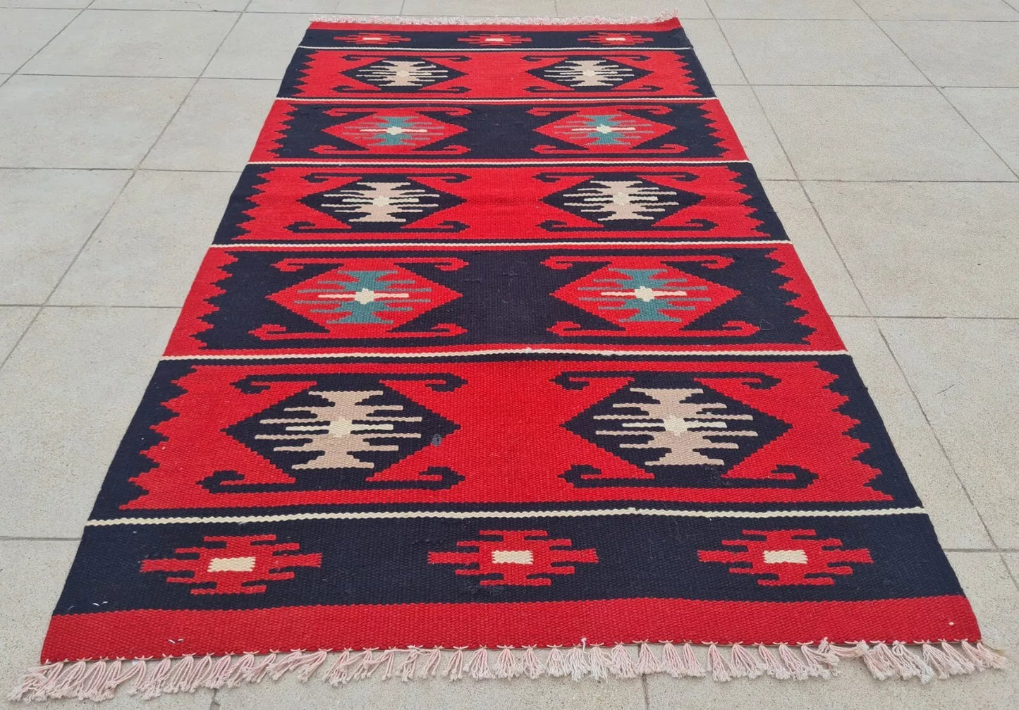 Authentic Hand Knotted Vintage Turkish Kilim Kilm Wool Area Rug 4 x 2 Ft