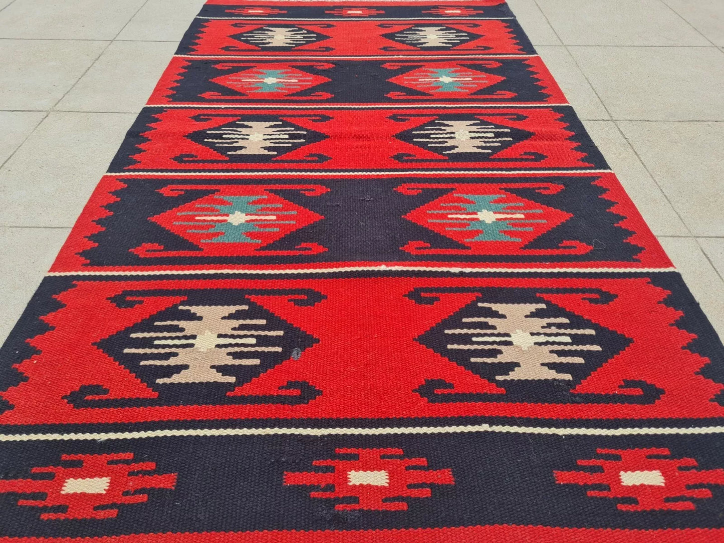 Authentic Hand Knotted Vintage Turkish Kilim Kilm Wool Area Rug 4 x 2 Ft