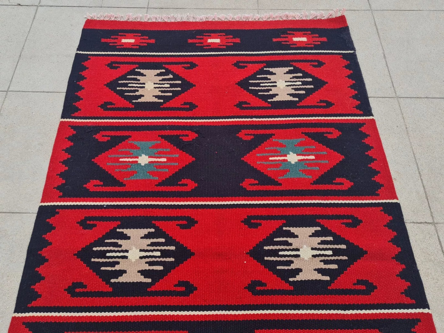 Authentic Hand Knotted Vintage Turkish Kilim Kilm Wool Area Rug 4 x 2 Ft
