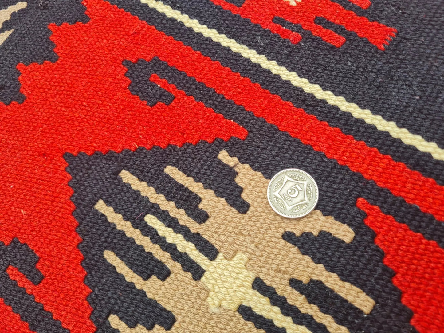 Authentic Hand Knotted Vintage Turkish Kilim Kilm Wool Area Rug 4 x 2 Ft