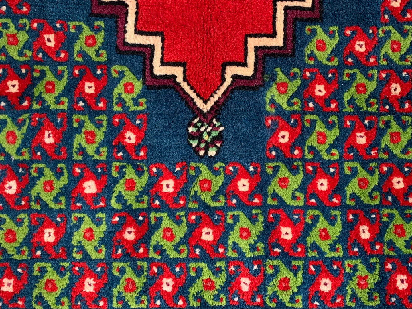 Authentic Hand Knotted Vintage Morocco Wool Area Rug 7 x 3 Ft