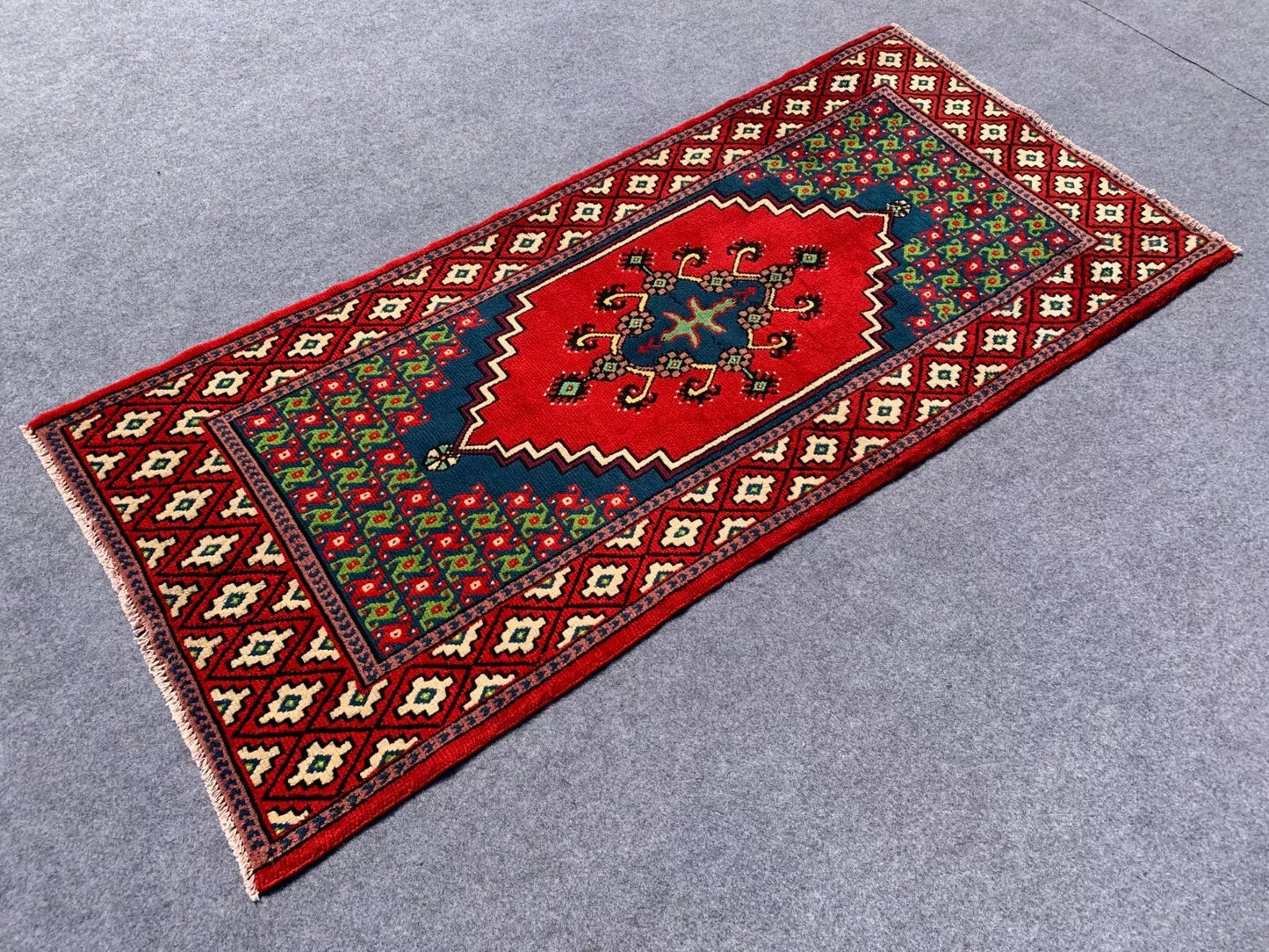 Authentic Hand Knotted Vintage Morocco Wool Area Rug 7 x 3 Ft