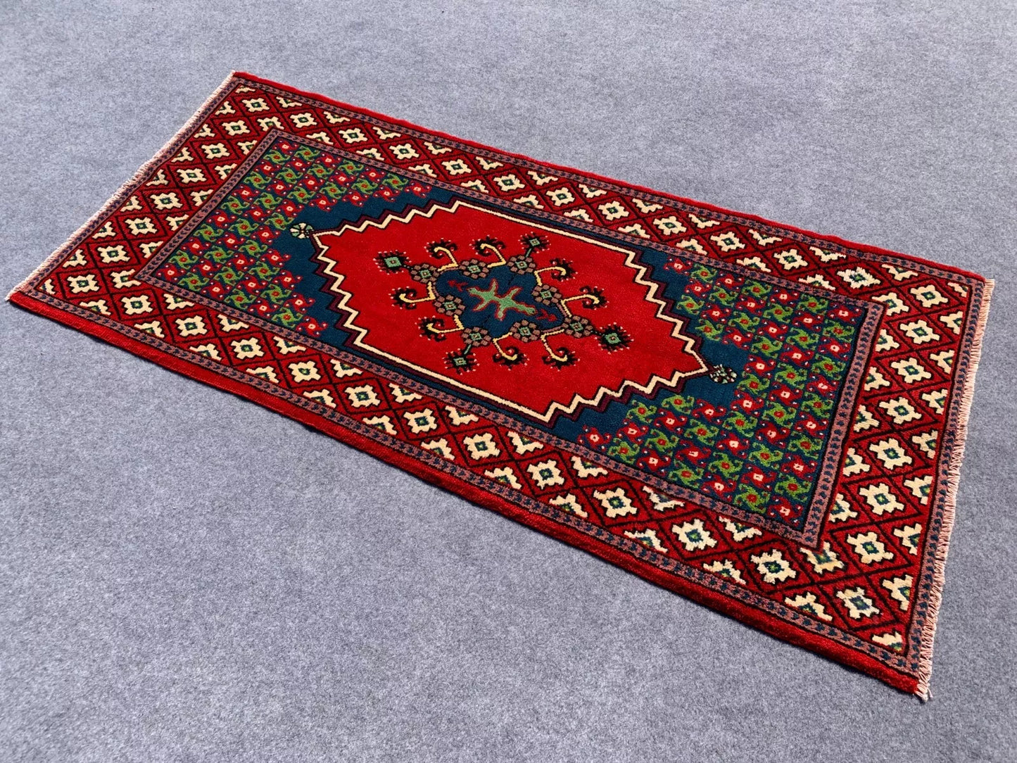 Authentic Hand Knotted Vintage Morocco Wool Area Rug 7 x 3 Ft