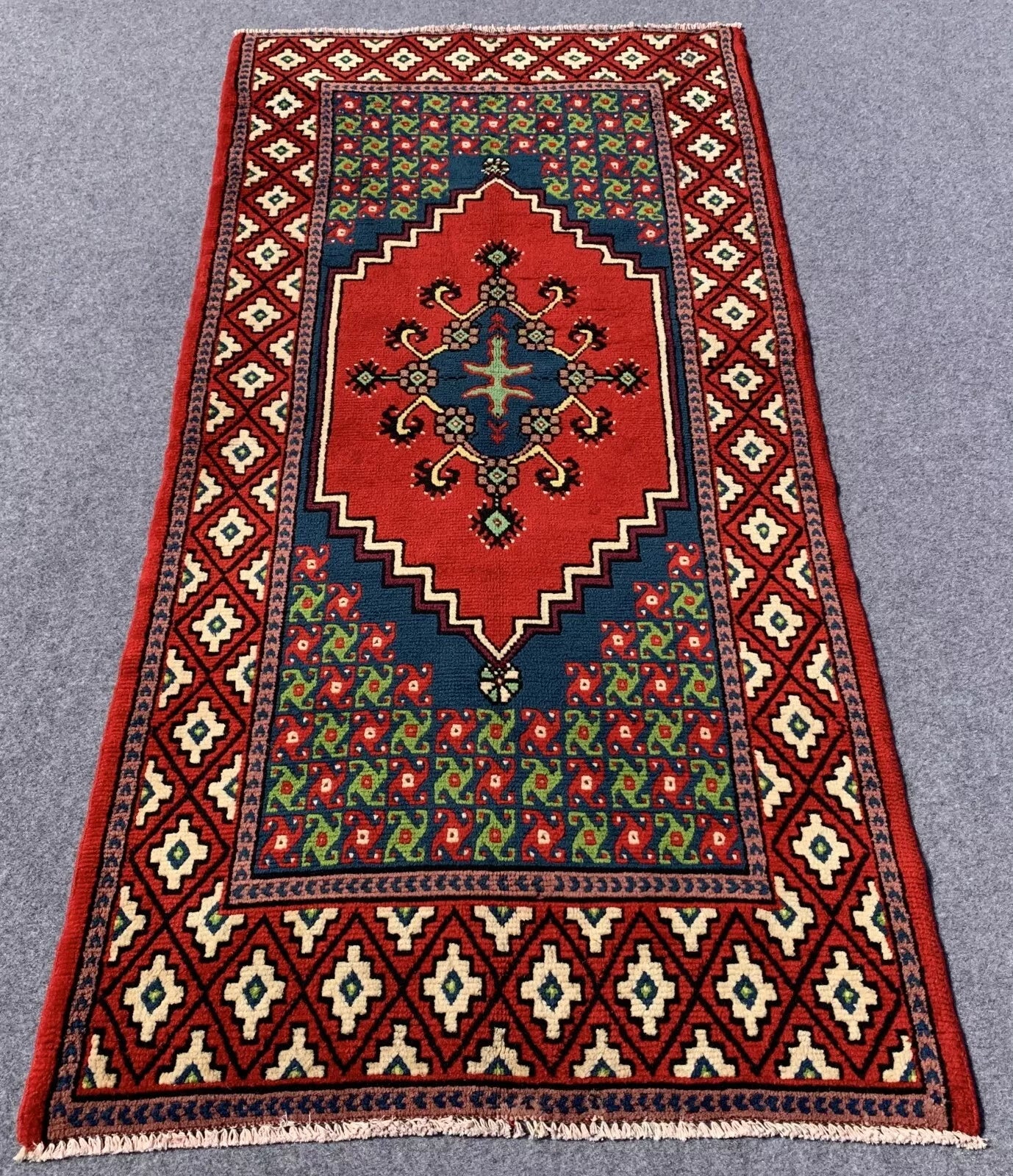 Authentic Hand Knotted Vintage Morocco Wool Area Rug 7 x 3 Ft