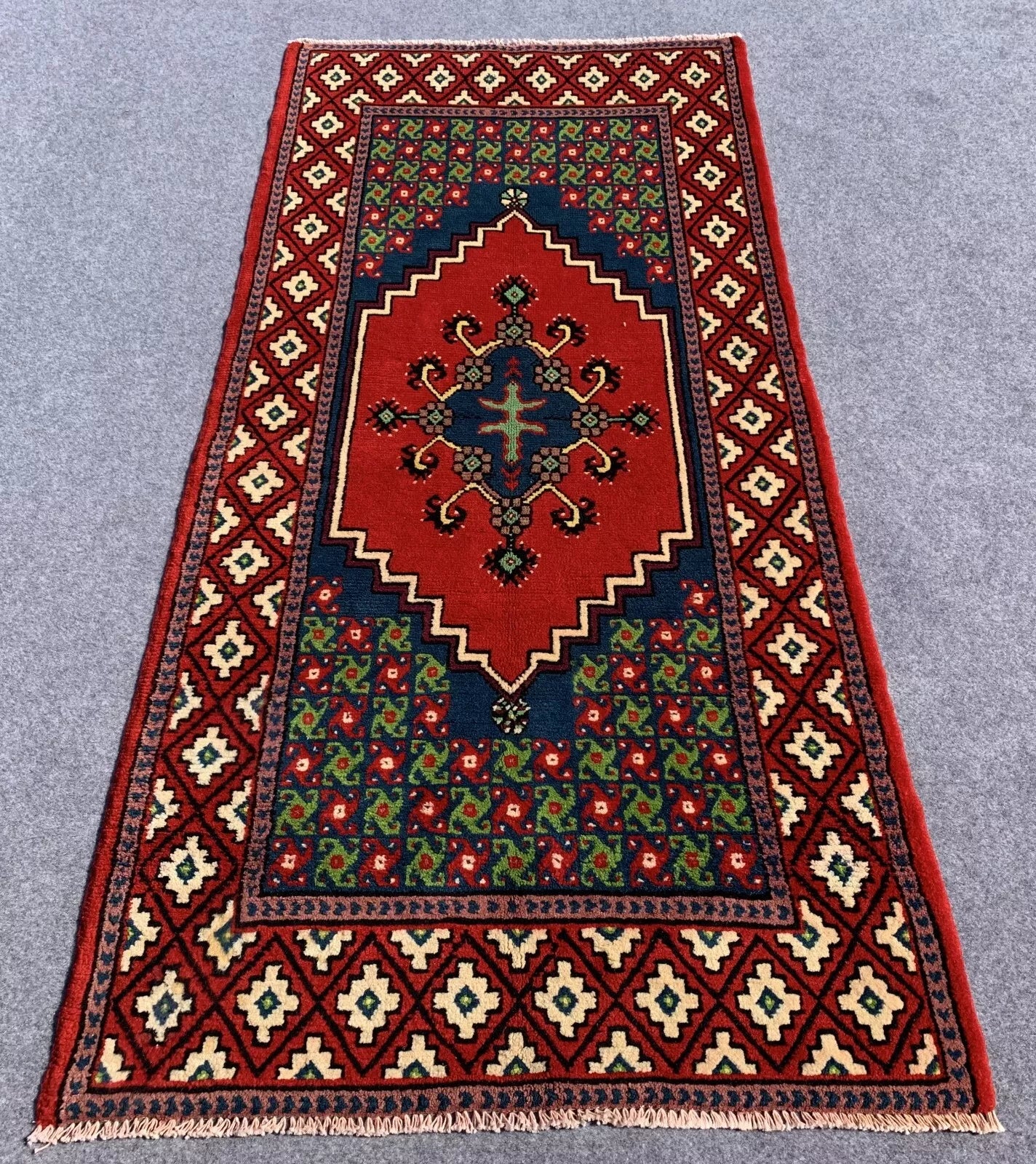 Authentic Hand Knotted Vintage Morocco Wool Area Rug 7 x 3 Ft