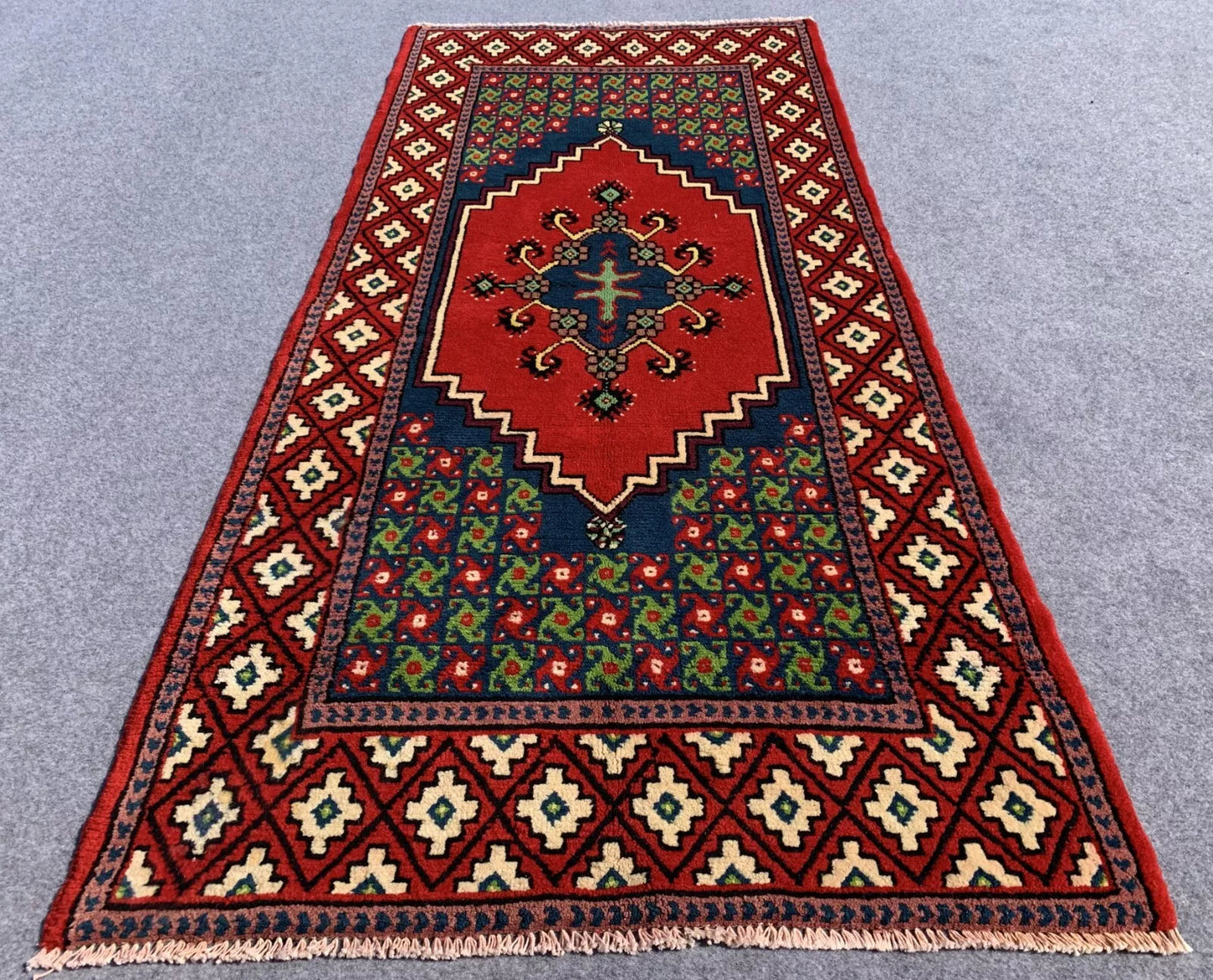 Authentic Hand Knotted Vintage Morocco Wool Area Rug 7 x 3 Ft
