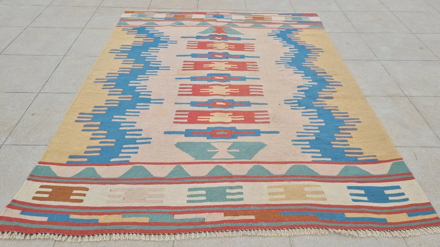 Authentic Hand Knotted Vintage Turkish Kilim Kilm Wool Area Rug 5 x 4 Ft