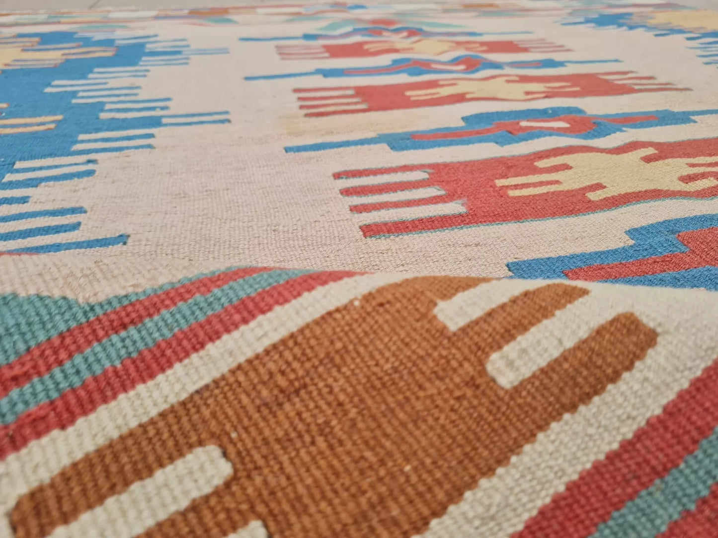 Authentic Hand Knotted Vintage Turkish Kilim Kilm Wool Area Rug 5 x 4 Ft