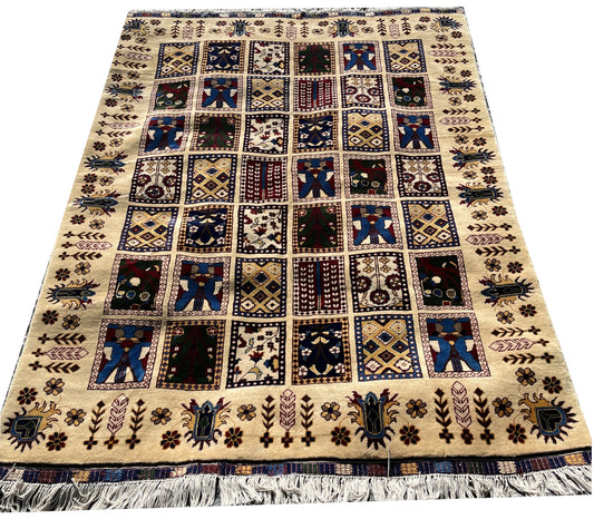 Afghan Gabbeh Pictorial Hand Knotted Masterpiece 5 x 7 ft
